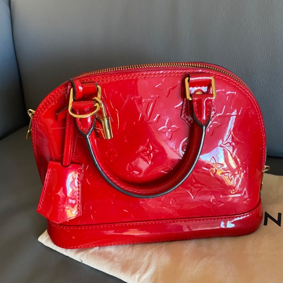 Louis Vuitton Alma BB - Picture 8 of 13